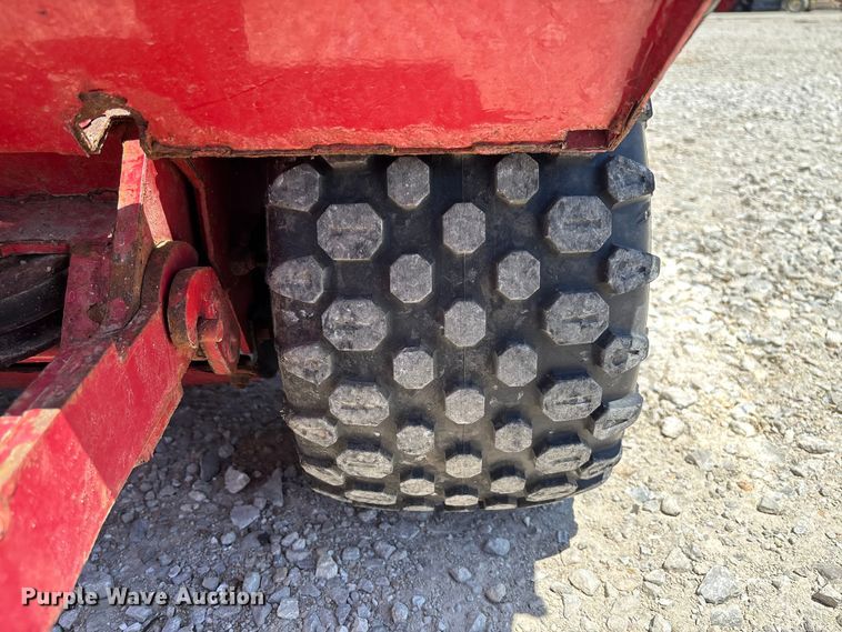image for item FC5722 Ventrac 3400Y municipal tractor