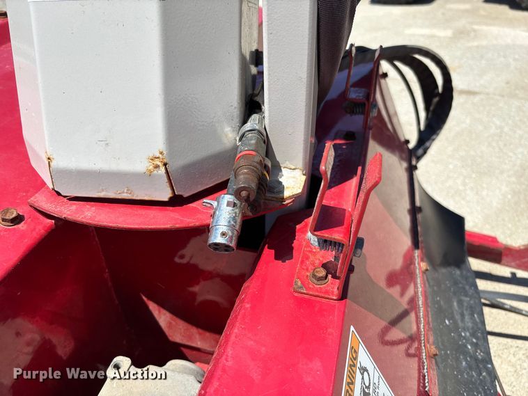 image for item FC5722 Ventrac 3400Y municipal tractor