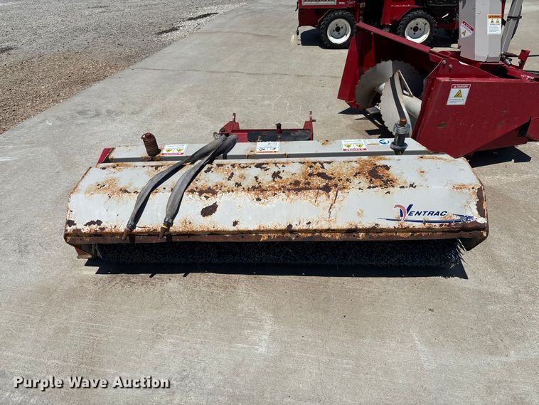 image for item FC5722 Ventrac 3400Y municipal tractor