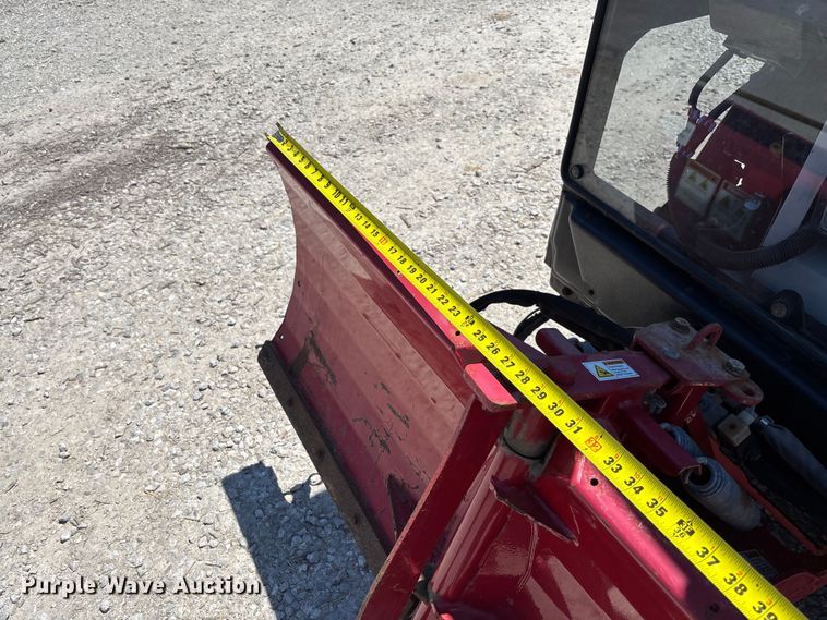 image for item FC5722 Ventrac 3400Y municipal tractor