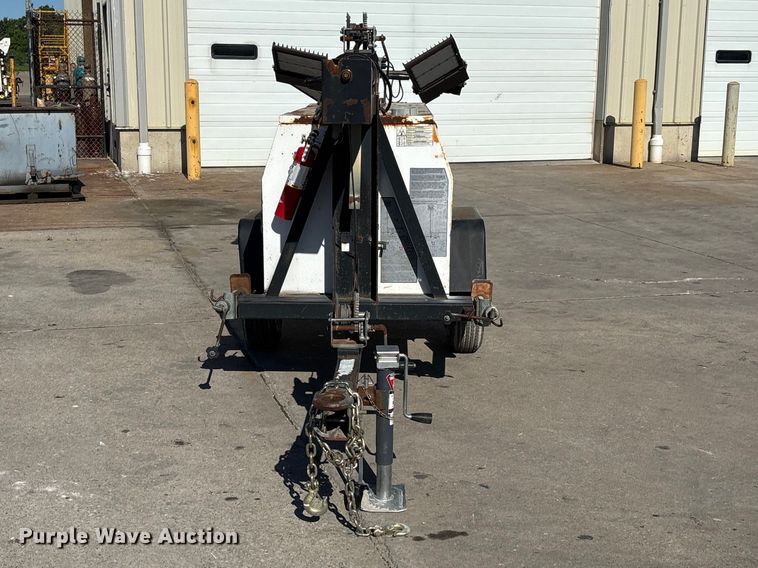 image for item FC5738 2005 Wacker LTC4L light plant
