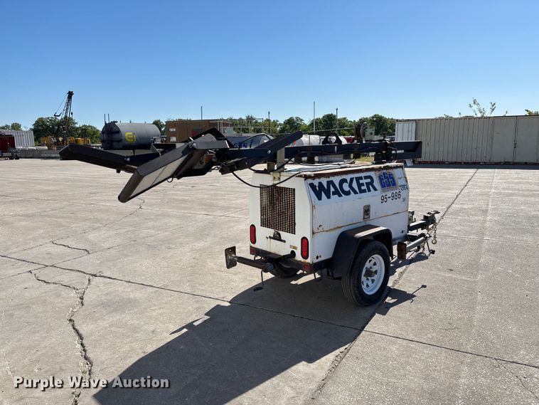 image for item FC5738 2005 Wacker LTC4L light plant