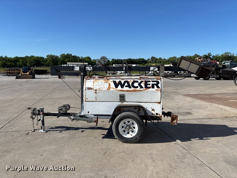 image for item FC5738 2005 Wacker LTC4L light plant