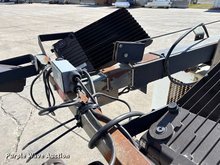 image for item FC5738 2005 Wacker LTC4L light plant