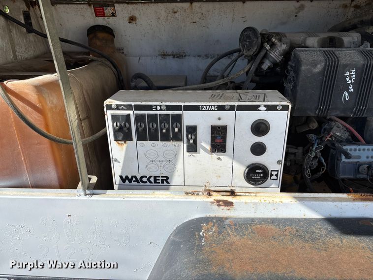 image for item FC5738 2005 Wacker LTC4L light plant