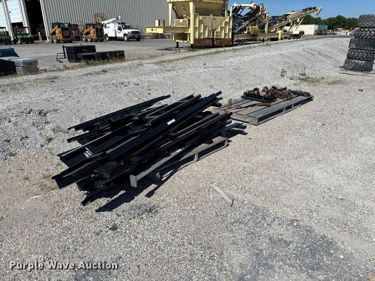 image for item FC5760 Truck parts