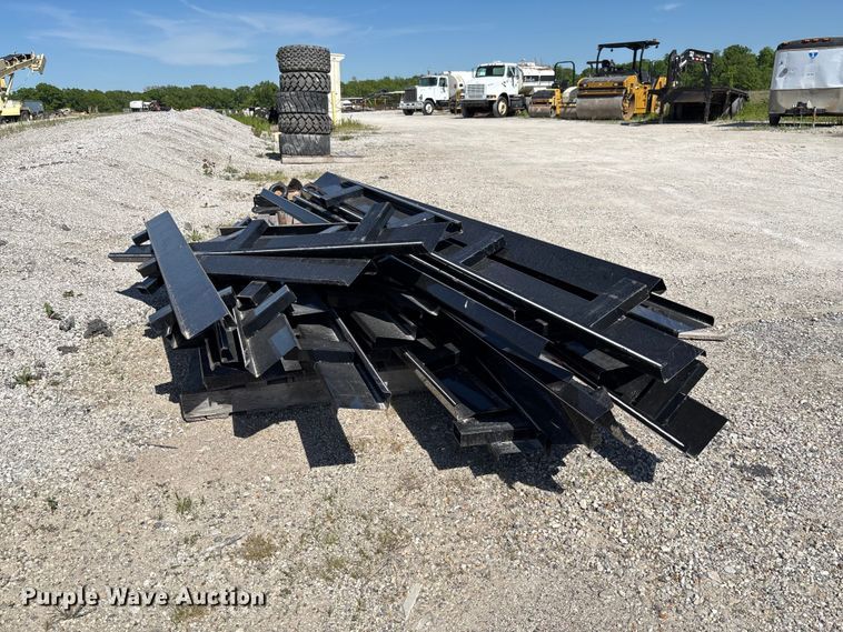 image for item FC5760 Truck parts
