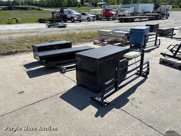 image for item FC5762 Truck parts