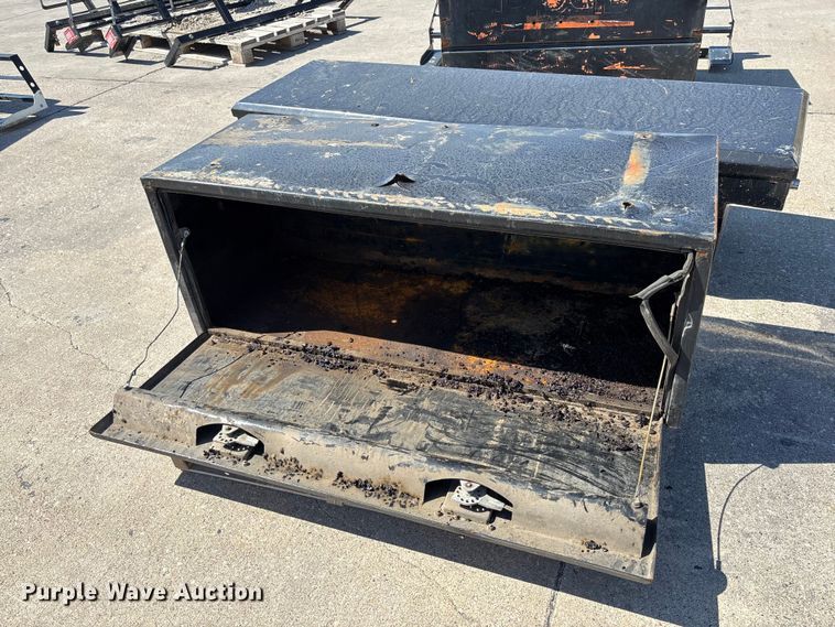 image for item FC5762 Truck parts