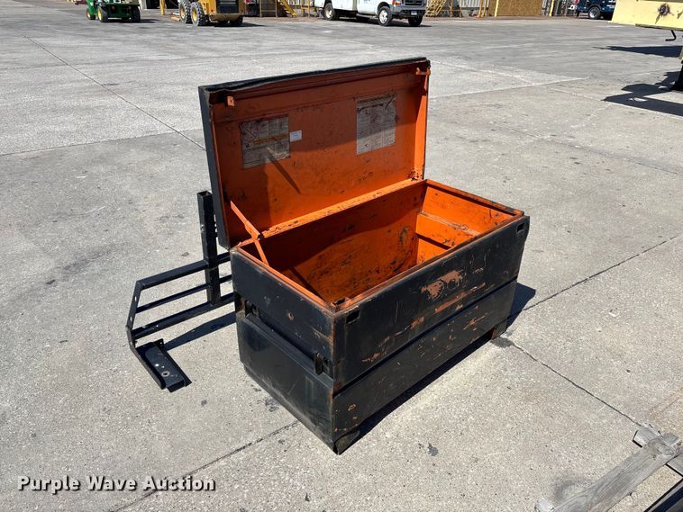 image for item FC5762 Truck parts