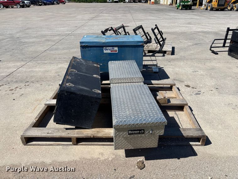 image for item FC5763 Truck parts