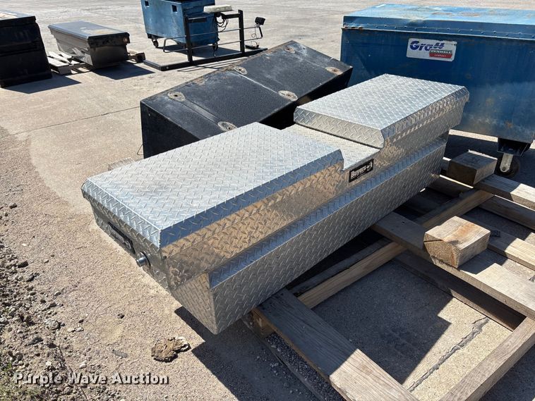 image for item FC5763 Truck parts
