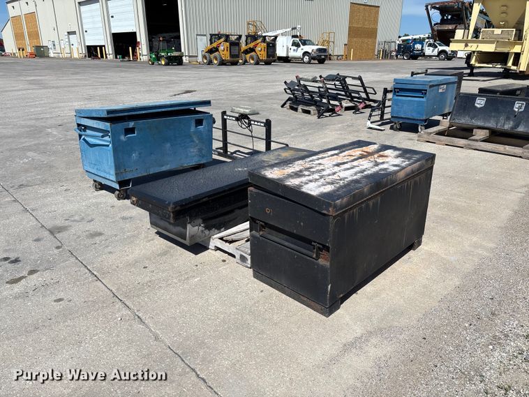 image for item FC5764 Truck parts