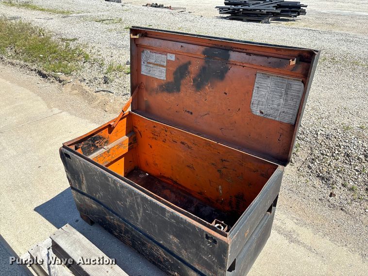 image for item FC5764 Truck parts