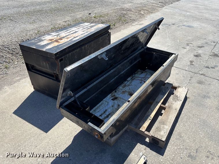 image for item FC5764 Truck parts