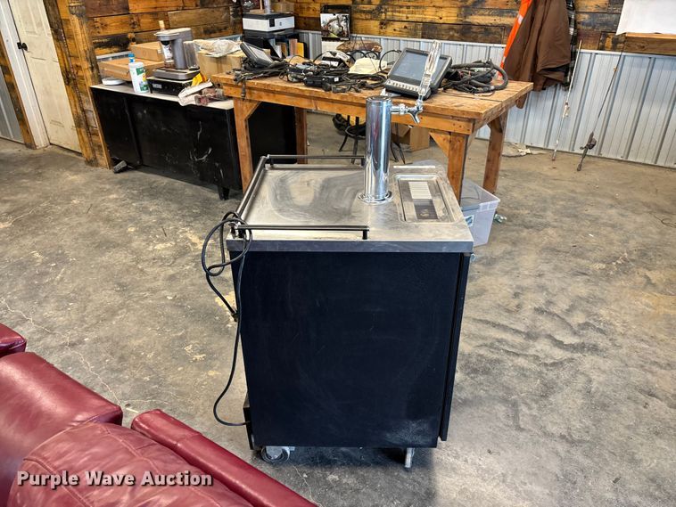 image for item FC5791 Beverage-Air BM23 Kegerator