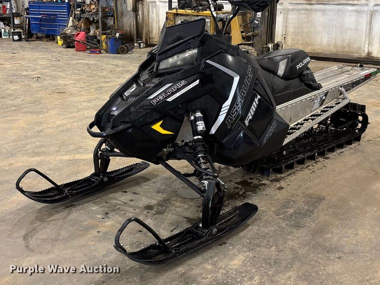 image for item FC5792 2016 Polaris RMK 800 Assault 155 snowmobile