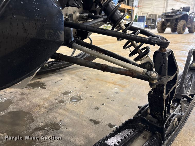 image for item FC5792 2016 Polaris RMK 800 Assault 155 snowmobile