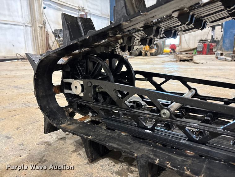 image for item FC5792 2016 Polaris RMK 800 Assault 155 snowmobile