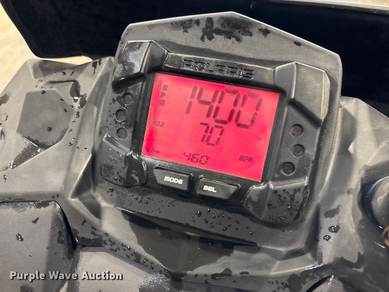 image for item FC5792 2016 Polaris RMK 800 Assault 155 snowmobile