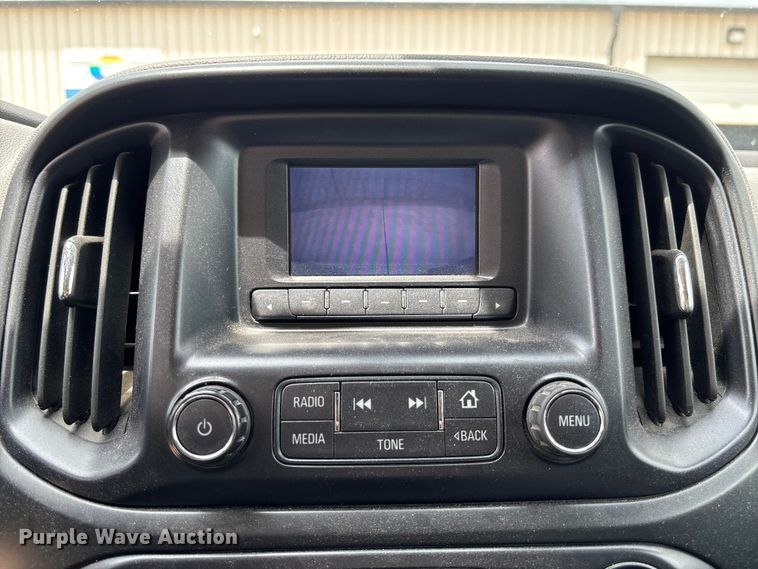 image for item FC5828 2017 Chevrolet Colorado Ext. Cab pickup truck