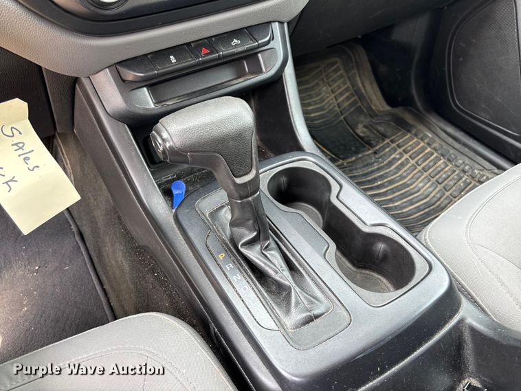 image for item FC5828 2017 Chevrolet Colorado Ext. Cab pickup truck