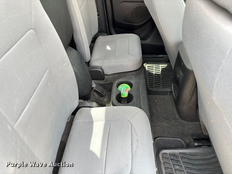 image for item FC5828 2017 Chevrolet Colorado Ext. Cab pickup truck