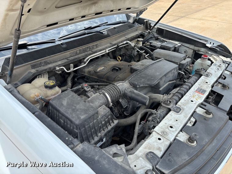 image for item FC5828 2017 Chevrolet Colorado Ext. Cab pickup truck
