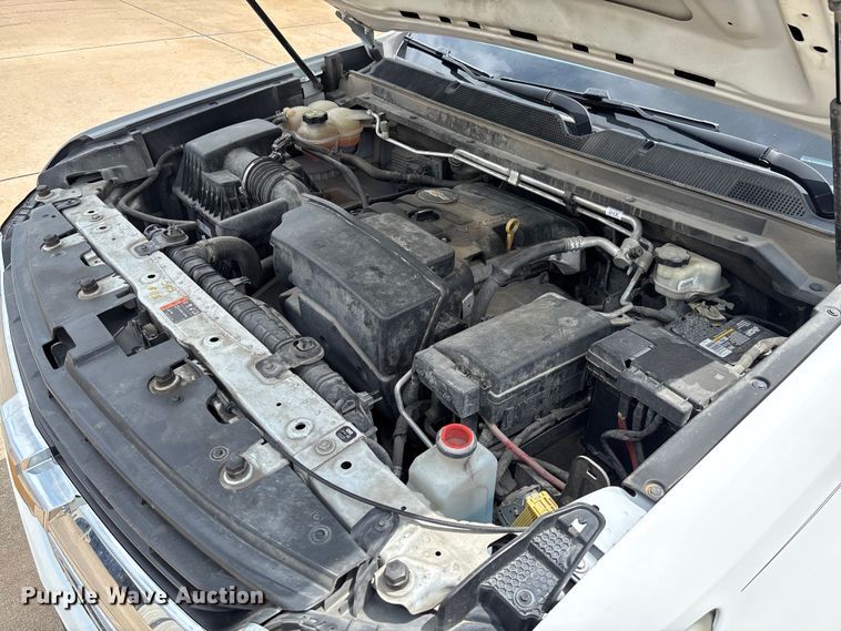 image for item FC5828 2017 Chevrolet Colorado Ext. Cab pickup truck