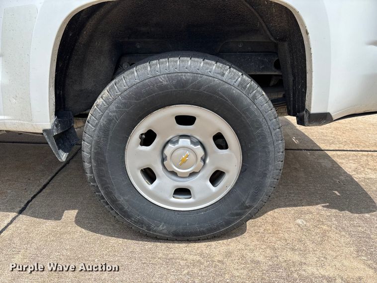 image for item FC5828 2017 Chevrolet Colorado Ext. Cab pickup truck