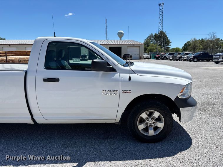 image for item FG0347 2015 RAM 1500 pickup truck