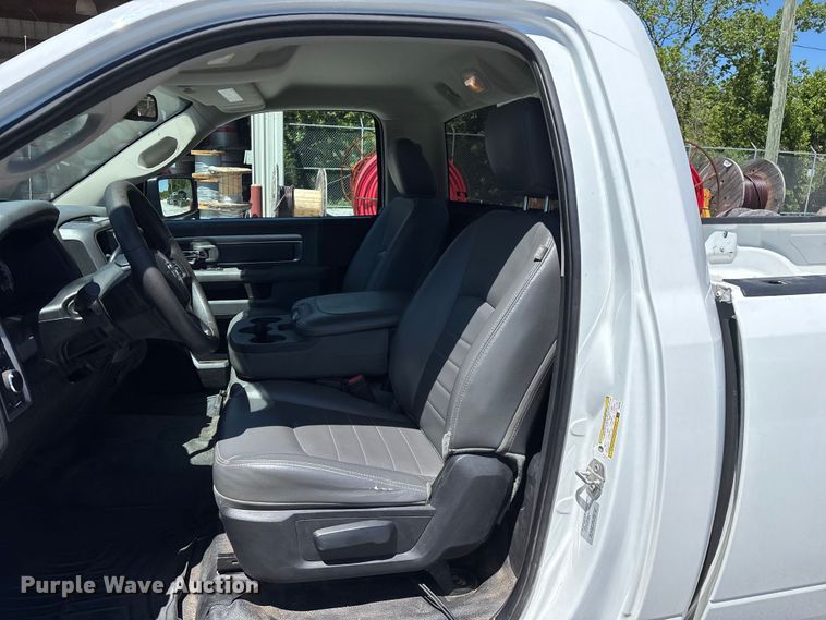 image for item FG0347 2015 RAM 1500 pickup truck