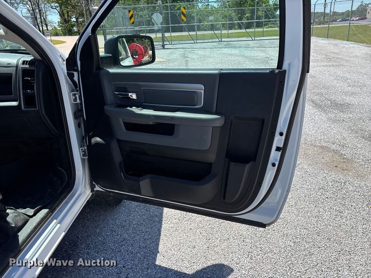 image for item FG0347 2015 RAM 1500 pickup truck