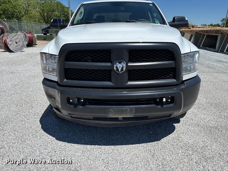 image for item FG0348 2016 RAM 2500 Heavy Duty Crew Cab pickup truck