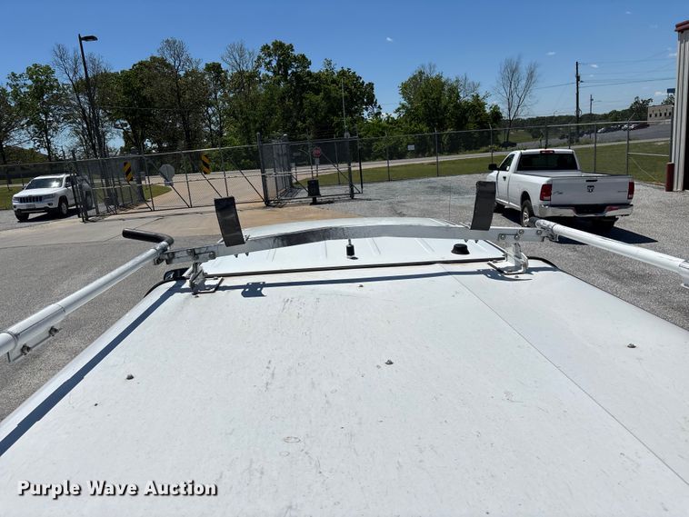 image for item FG0348 2016 RAM 2500 Heavy Duty Crew Cab pickup truck