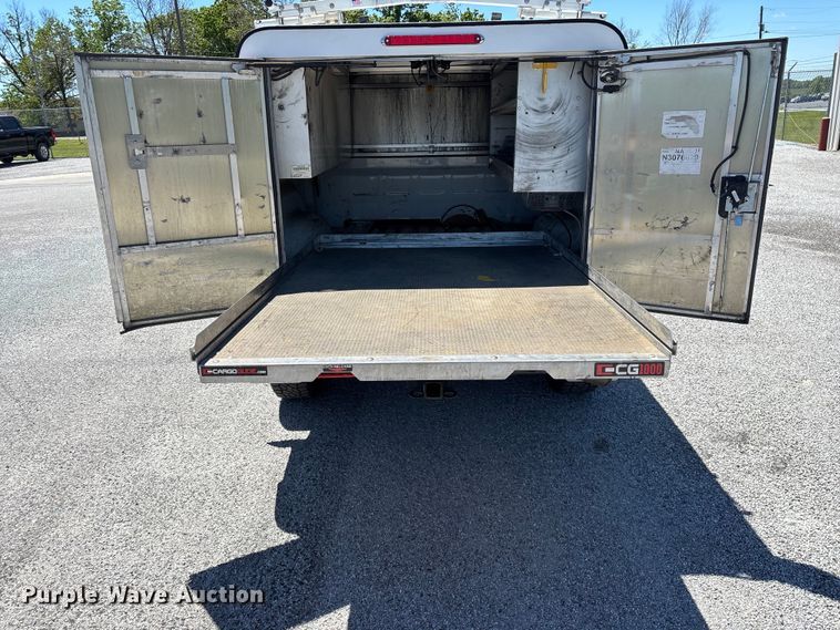 image for item FG0348 2016 RAM 2500 Heavy Duty Crew Cab pickup truck