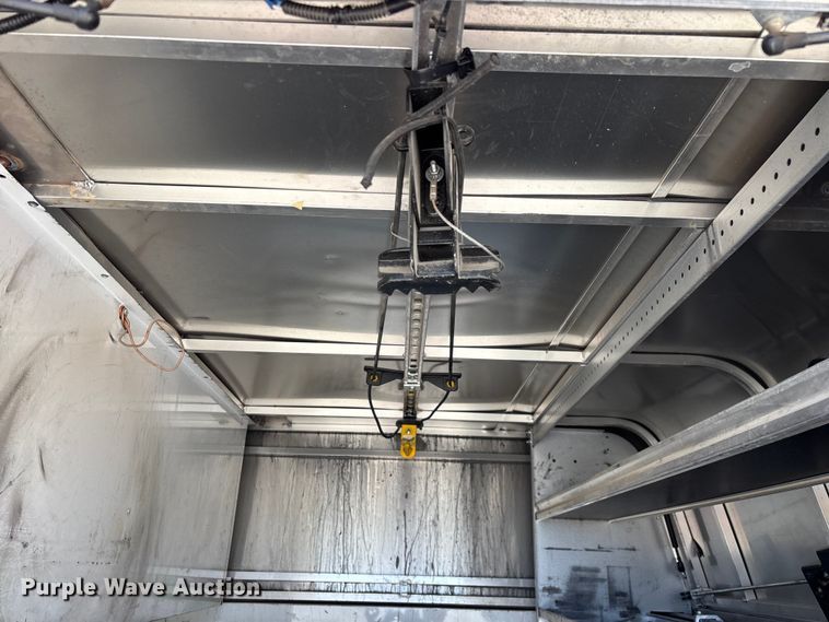 image for item FG0348 2016 RAM 2500 Heavy Duty Crew Cab pickup truck