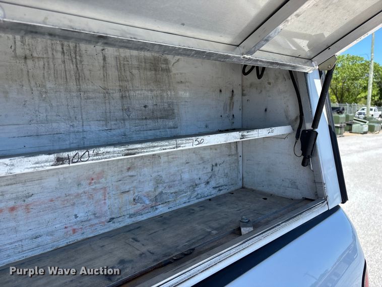 image for item FG0348 2016 RAM 2500 Heavy Duty Crew Cab pickup truck