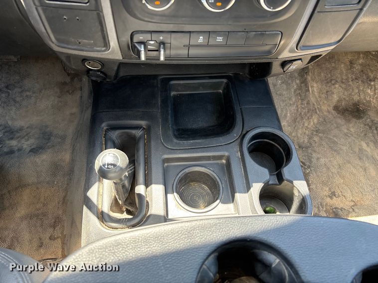 image for item FG0348 2016 RAM 2500 Heavy Duty Crew Cab pickup truck