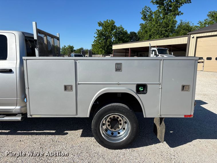 image for item FG0349 2015 RAM 4500  utility / service truck