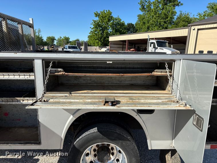 image for item FG0349 2015 RAM 4500  utility / service truck
