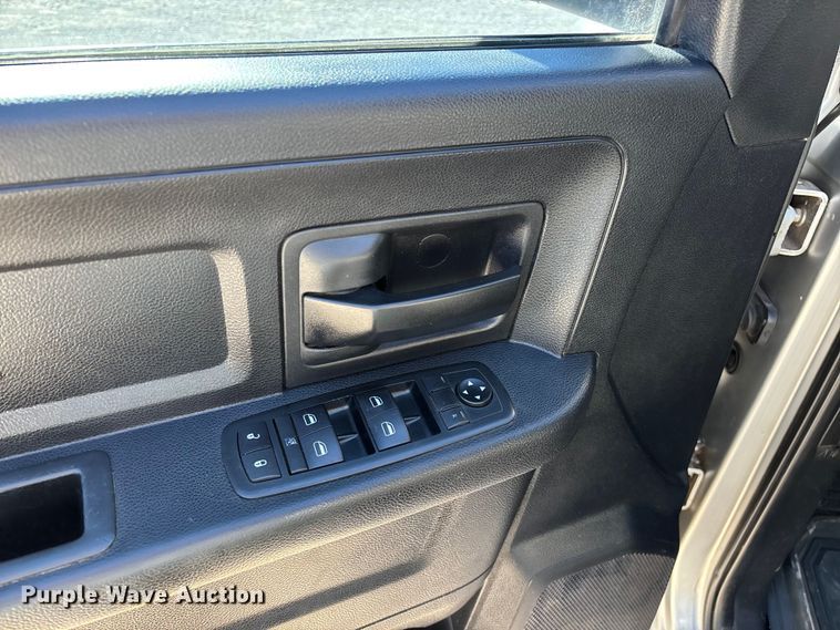 image for item FG0349 2015 RAM 4500  utility / service truck