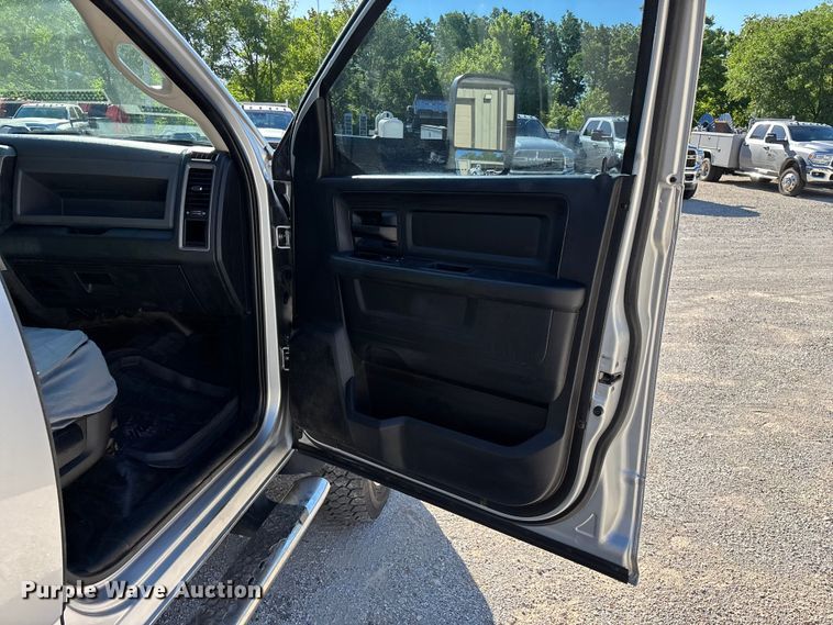 image for item FG0349 2015 RAM 4500  utility / service truck