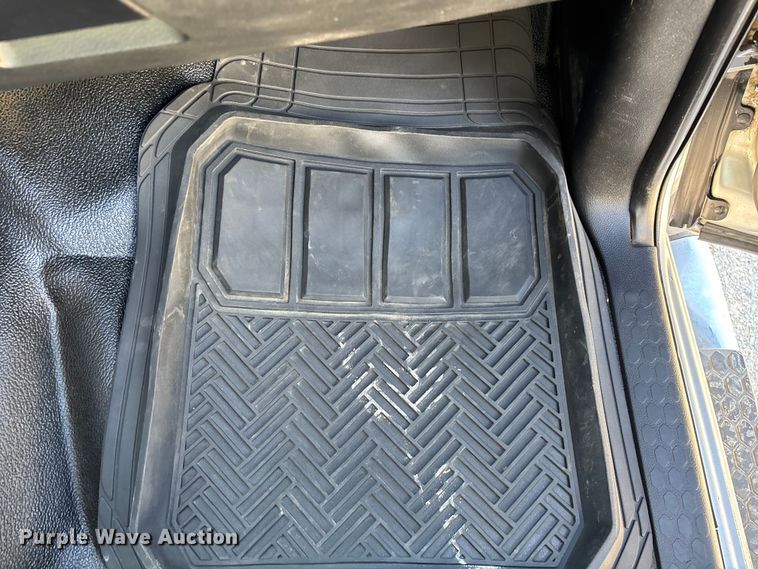 image for item FG0349 2015 RAM 4500  utility / service truck