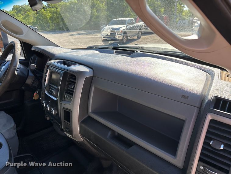 image for item FG0349 2015 RAM 4500  utility / service truck
