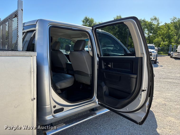 image for item FG0349 2015 RAM 4500  utility / service truck