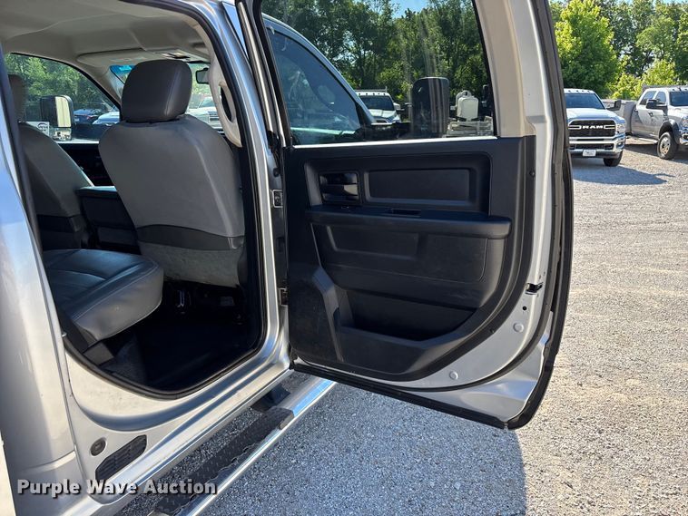 image for item FG0349 2015 RAM 4500  utility / service truck