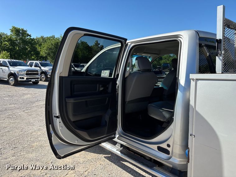 image for item FG0349 2015 RAM 4500  utility / service truck