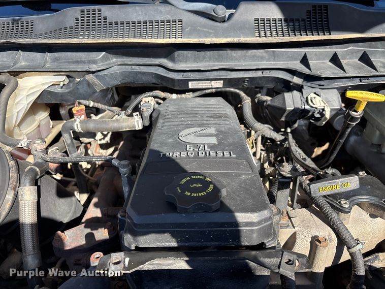 image for item FG0349 2015 RAM 4500  utility / service truck