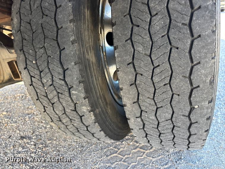 image for item FG0349 2015 RAM 4500  utility / service truck